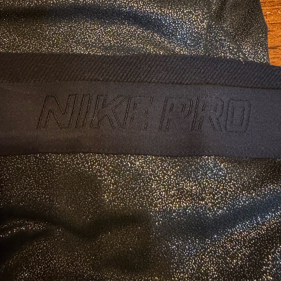 Nike Pro Dri Fit Black Shimmer Leggings - Picture 7 of 7